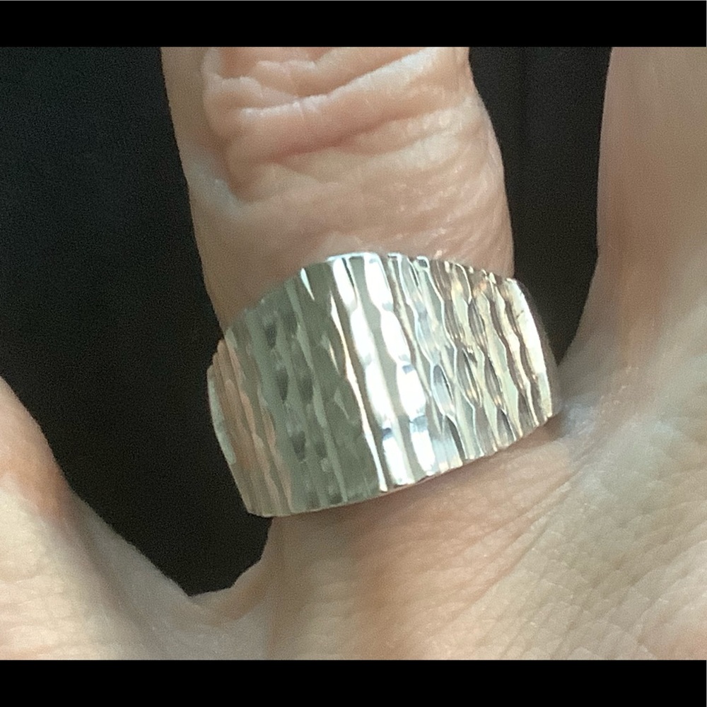 Vintage Southwestern Modernist sterling silver hand forged 5.5 ring